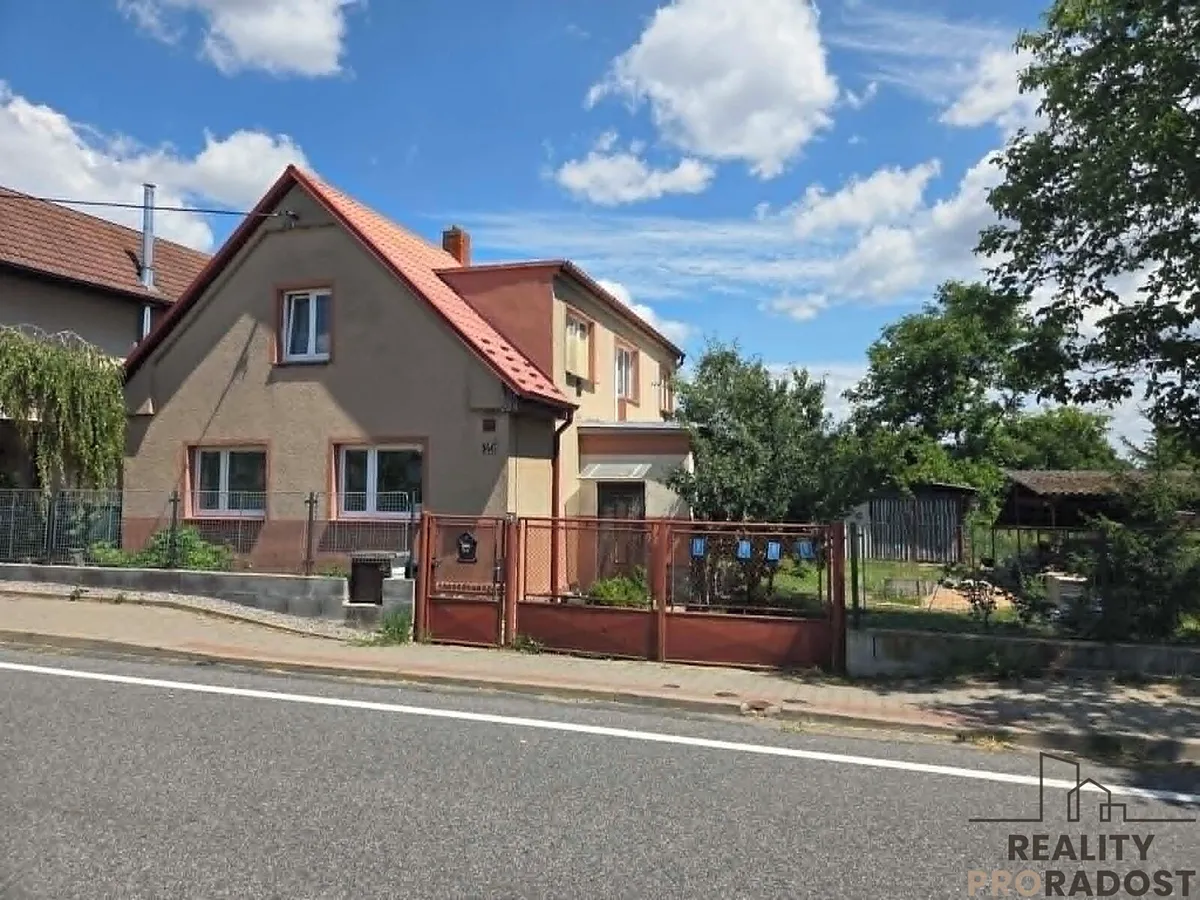 Prodej rodinného domu 146 m², pozemek 820 m²